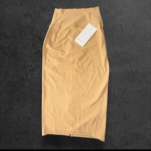 Lululemon Nulu Slim Fit High Rise Skirt Size 4 Filbert Tan NWT